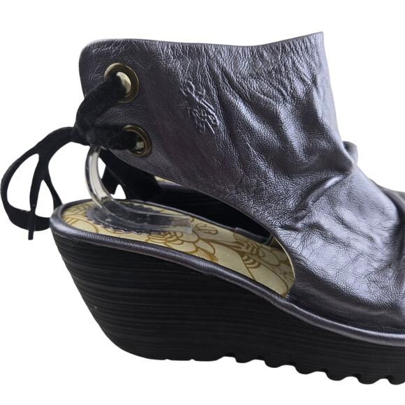 Fly London Yema Wedge Sandals Metallic Light Purple Leather Lace Up Womens 7.5 8 - Picture 2 of 12